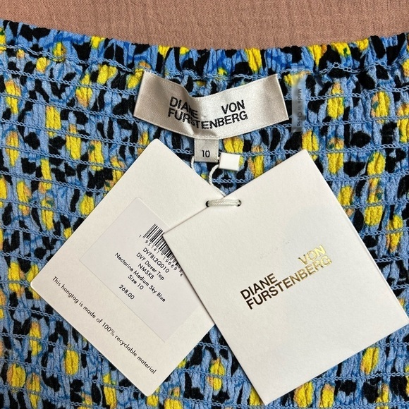 NWT Diane Von Furstenberg Dover Lemon Cropped Blouse, size 10 - Picture 10 of 13